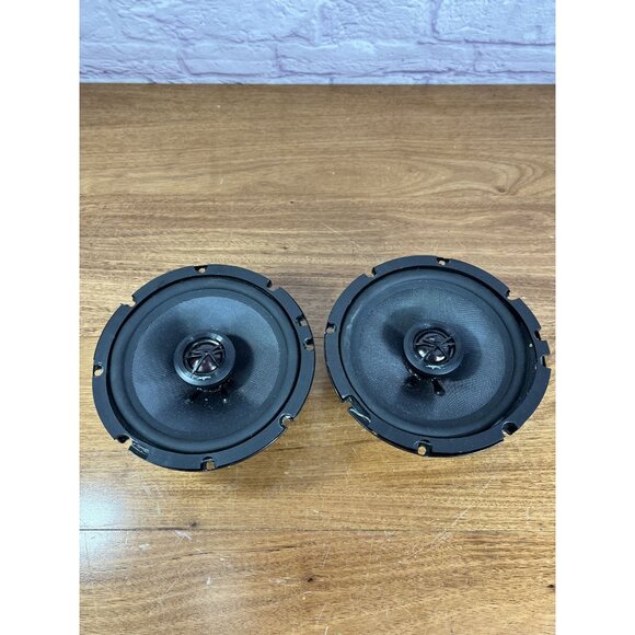 (x2) SPEAKERS - USED SKAR AUDIO TX65 6.5" 200W MAX POWER CAR SPEAKERS - Picture 1 of 9